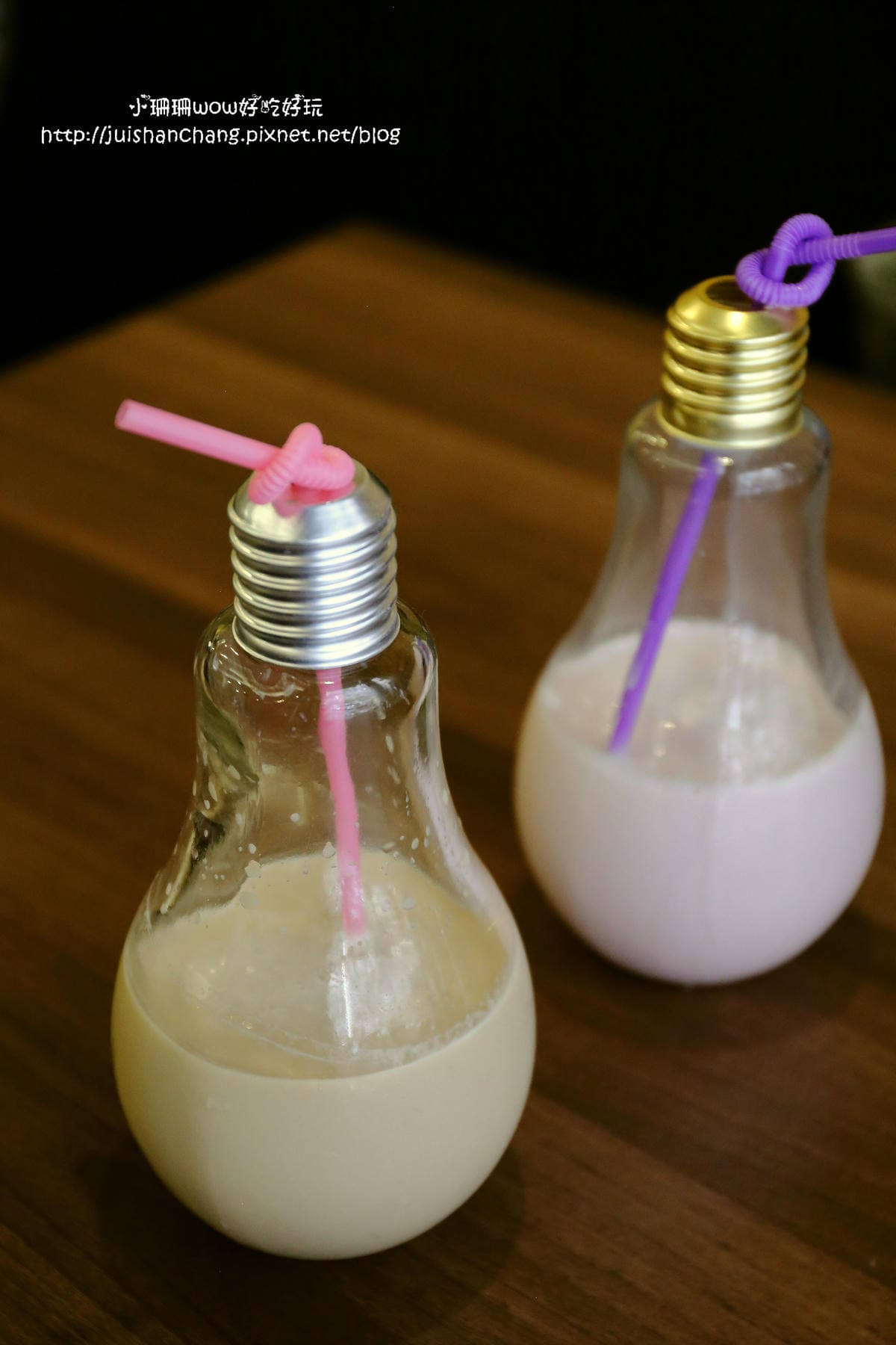 【食║中永和】Gathering複合式泡沫紅茶店～巨無霸燈泡奶茶，敢挑戰看看嗎？（已歇業）　