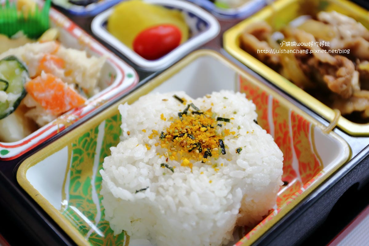 【食║中永和】楊三郎美術館&咖啡廳～中永和的隱藏景點。以畫家命名的咖啡廳，讓你環繞在博物館氛圍裡享用下午茶，一場華麗的藝術饗宴！(已歇業)