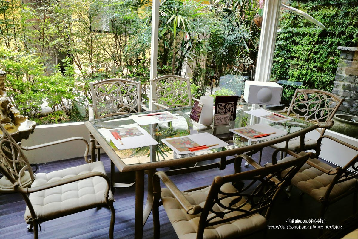 【食║中永和】楊三郎美術館&咖啡廳～中永和的隱藏景點。以畫家命名的咖啡廳，讓你環繞在博物館氛圍裡享用下午茶，一場華麗的藝術饗宴！(已歇業)