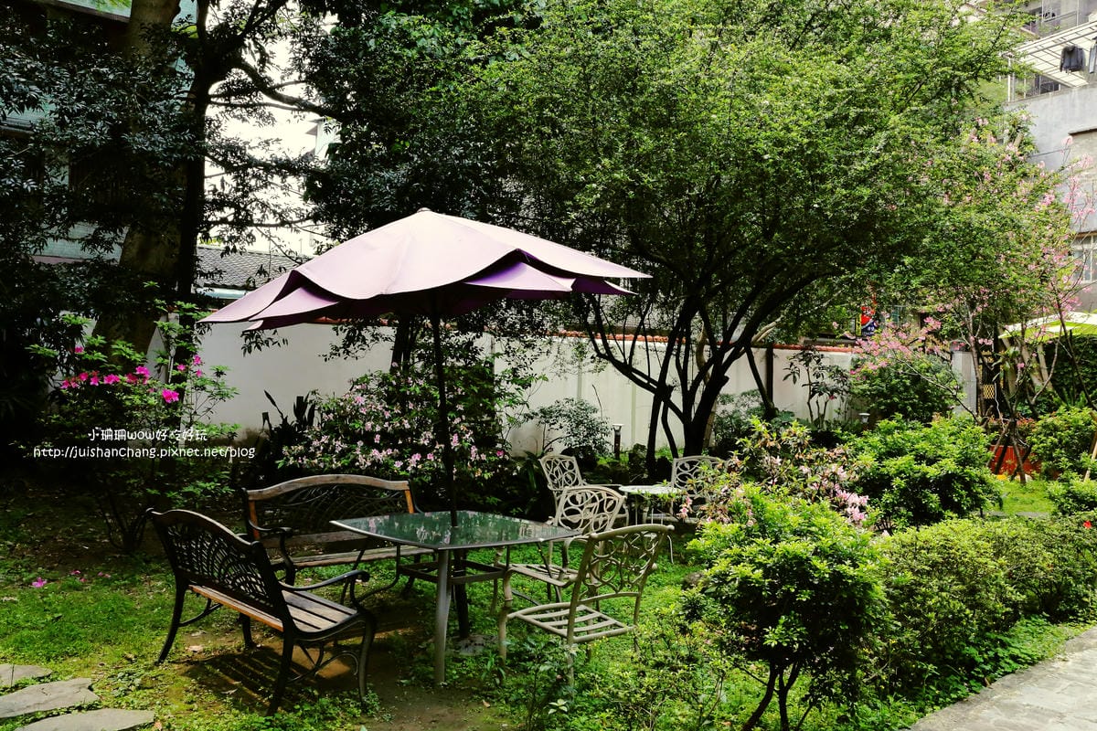 【食║中永和】楊三郎美術館&咖啡廳～中永和的隱藏景點。以畫家命名的咖啡廳，讓你環繞在博物館氛圍裡享用下午茶，一場華麗的藝術饗宴！(已歇業)