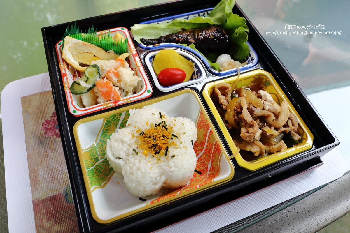 【食║中永和】楊三郎美術館&咖啡廳～中永和的隱藏景點。以畫家命名的咖啡廳，讓你環繞在博物館氛圍裡享用下午茶，一場華麗的藝術饗宴！(已歇業)