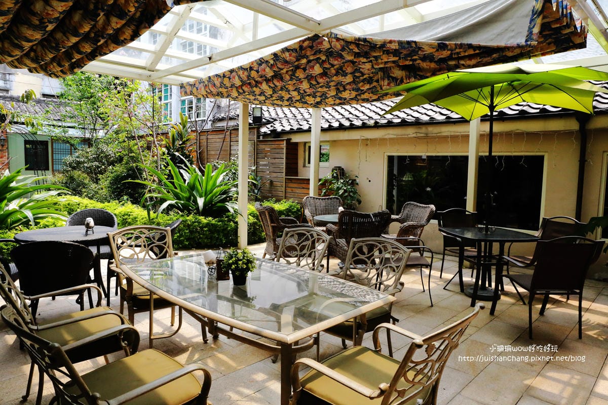 【食║中永和】楊三郎美術館&咖啡廳～中永和的隱藏景點。以畫家命名的咖啡廳，讓你環繞在博物館氛圍裡享用下午茶，一場華麗的藝術饗宴！(已歇業)