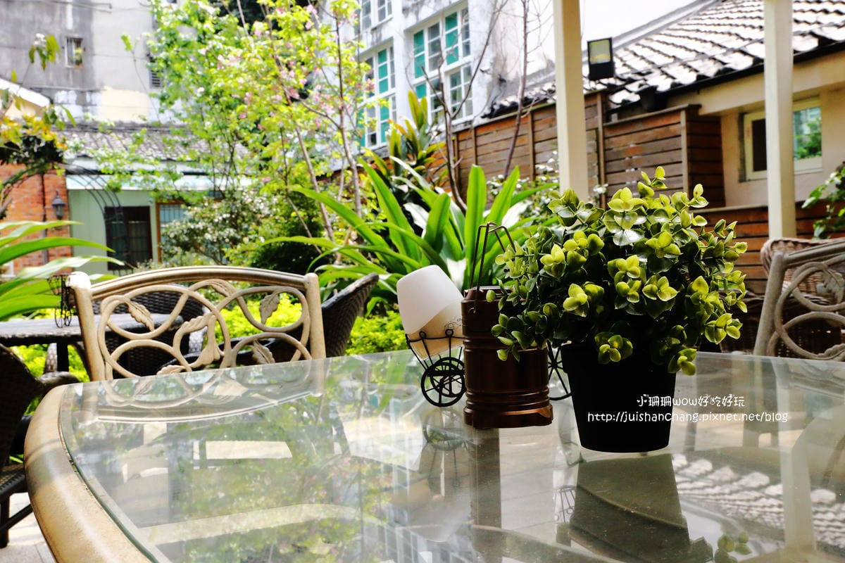 【食║中永和】楊三郎美術館&咖啡廳～中永和的隱藏景點。以畫家命名的咖啡廳，讓你環繞在博物館氛圍裡享用下午茶，一場華麗的藝術饗宴！(已歇業)