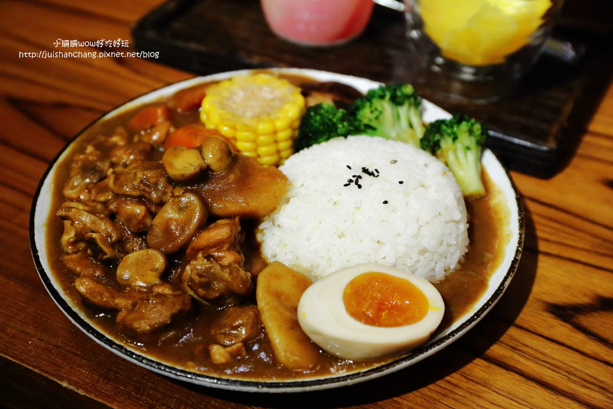 【食║台北】青逸 Chic Tea～在台北遇到日式小清新，抹茶香+風味定食+手工甜品，抹茶控最愛！