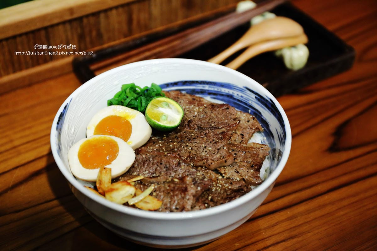 【食║台北】青逸 Chic Tea～在台北遇到日式小清新，抹茶香+風味定食+手工甜品，抹茶控最愛！