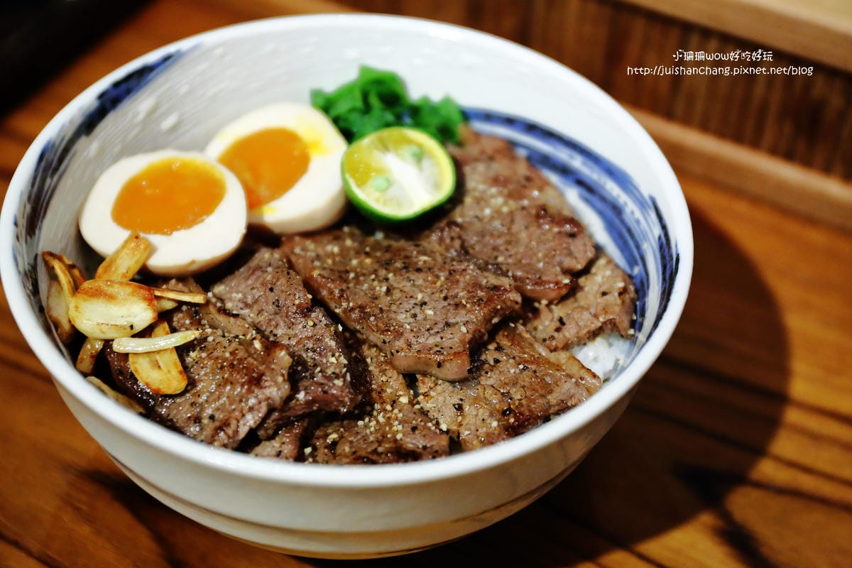 【食║台北】青逸 Chic Tea～在台北遇到日式小清新，抹茶香+風味定食+手工甜品，抹茶控最愛！