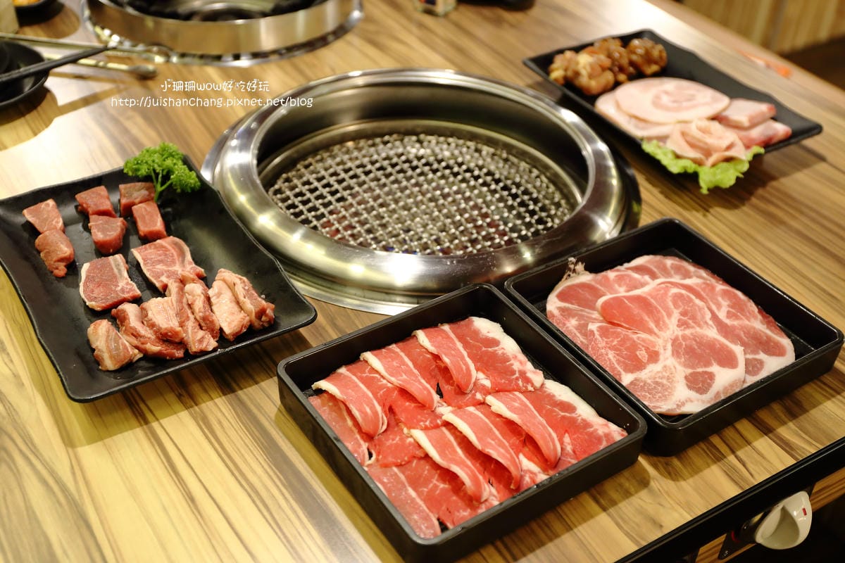【食║台北】九斤二無煙燒肉～燒烤吃到飽，高檔食材吃免驚，滿足熱愛大口吃肉的肉食男女！