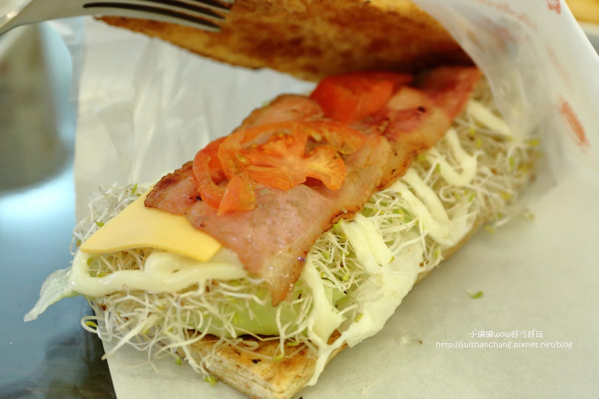 【食║中壢】日出廚房～層層酥脆千層酥蛋餅，你究竟喜歡的是酥酥、還是QQ呀？！(已歇業)