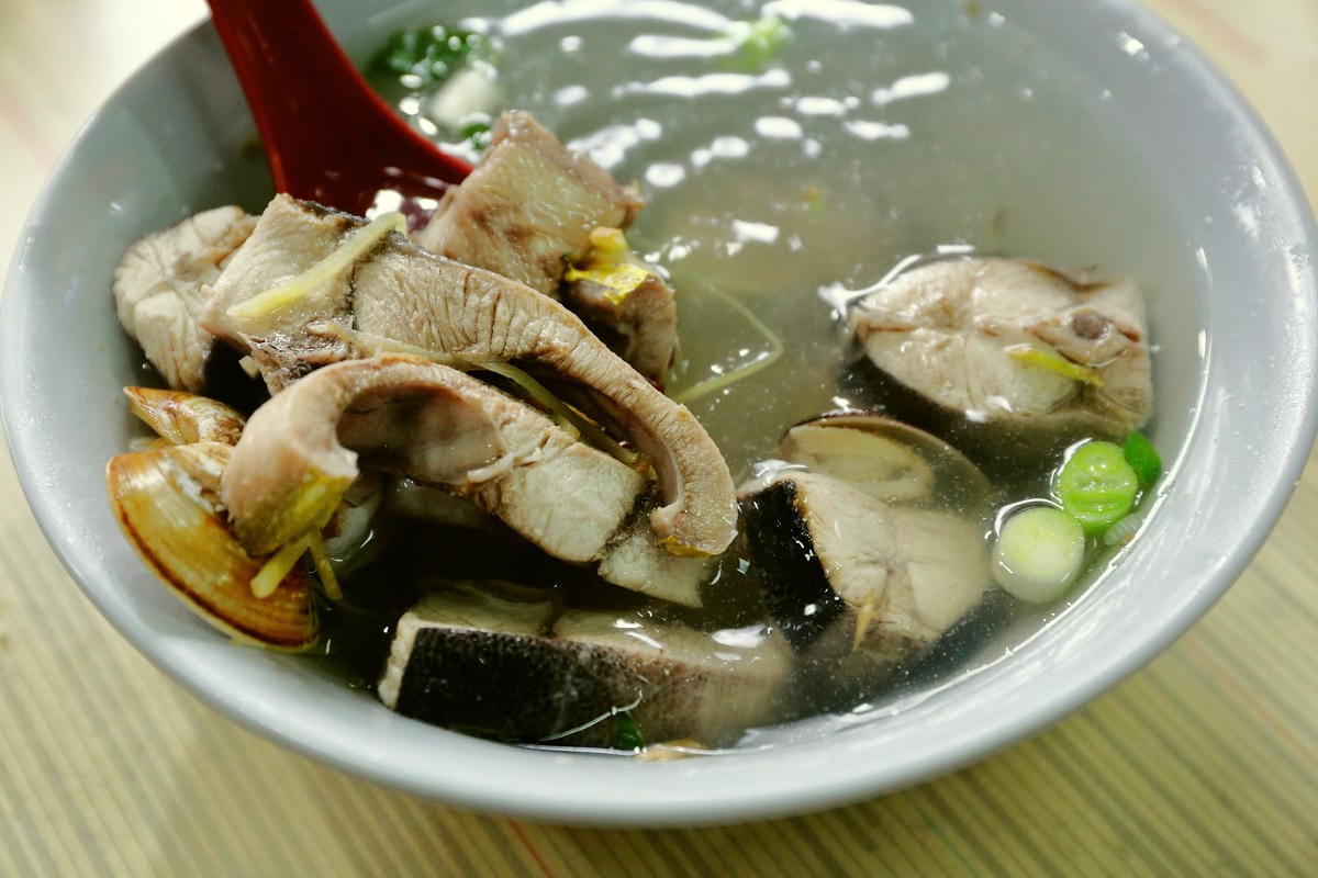 【遊||宜蘭】蘇澳港輕旅行〜祝大漁物產文創館、阿芬鮮魚湯、蘇澳媽黑糖糕，走過路過千萬不可錯過