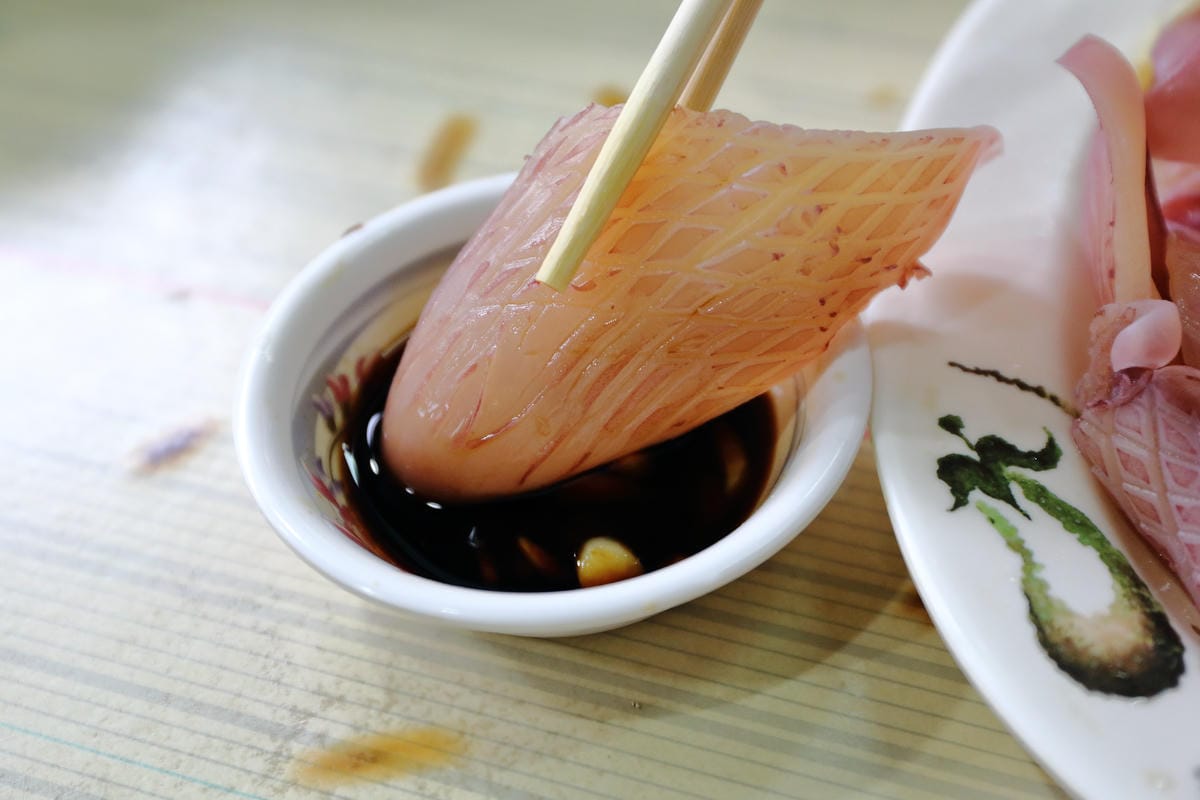 【遊||宜蘭】蘇澳港輕旅行〜祝大漁物產文創館、阿芬鮮魚湯、蘇澳媽黑糖糕，走過路過千萬不可錯過