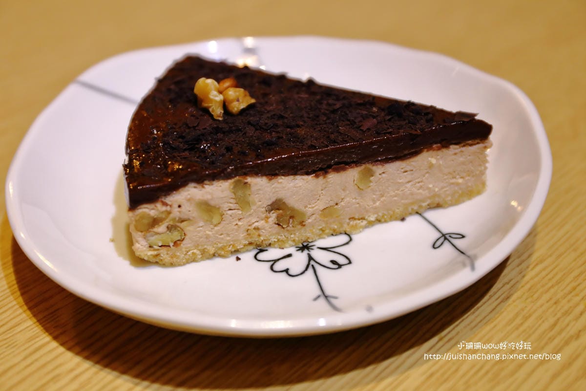 【食║板橋】103 Kitchen〜新埔站美式餐廳，走進童話世界主題餐廳！