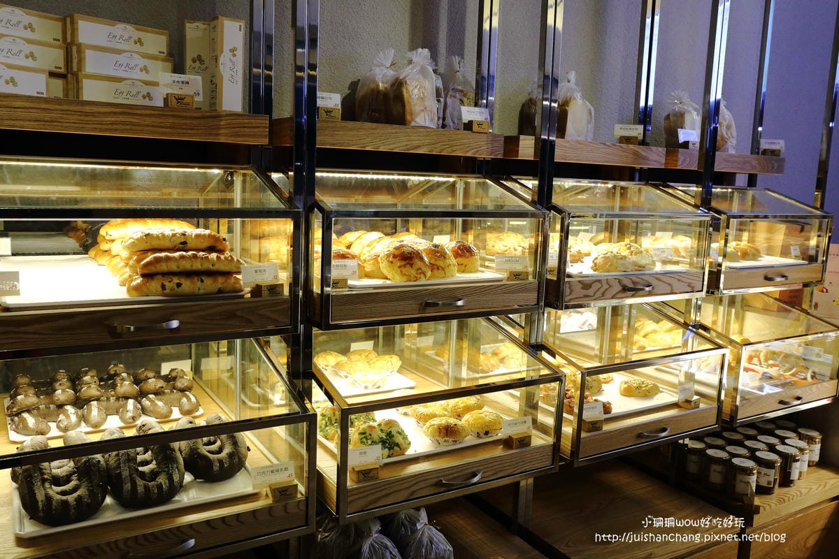 【食||中永和】金礦咖啡–中和永貞門市〜南台最大咖啡蛋糕連鎖店。24小時營業，就是不打烊！(已歇業)