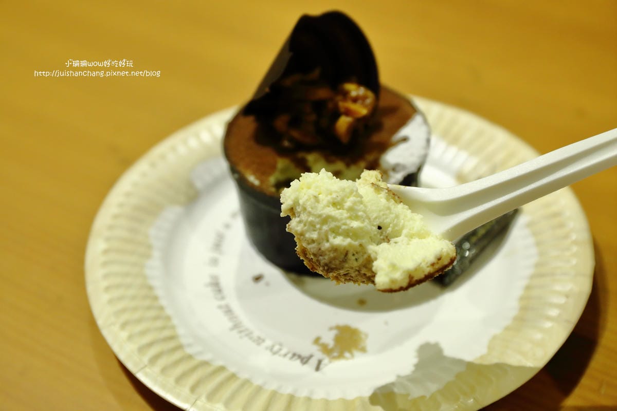 【食||中永和】金礦咖啡–中和永貞門市〜南台最大咖啡蛋糕連鎖店。24小時營業，就是不打烊！(已歇業)