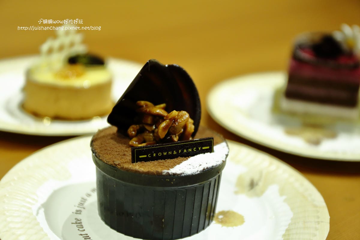 【食||中永和】金礦咖啡–中和永貞門市〜南台最大咖啡蛋糕連鎖店。24小時營業，就是不打烊！(已歇業)