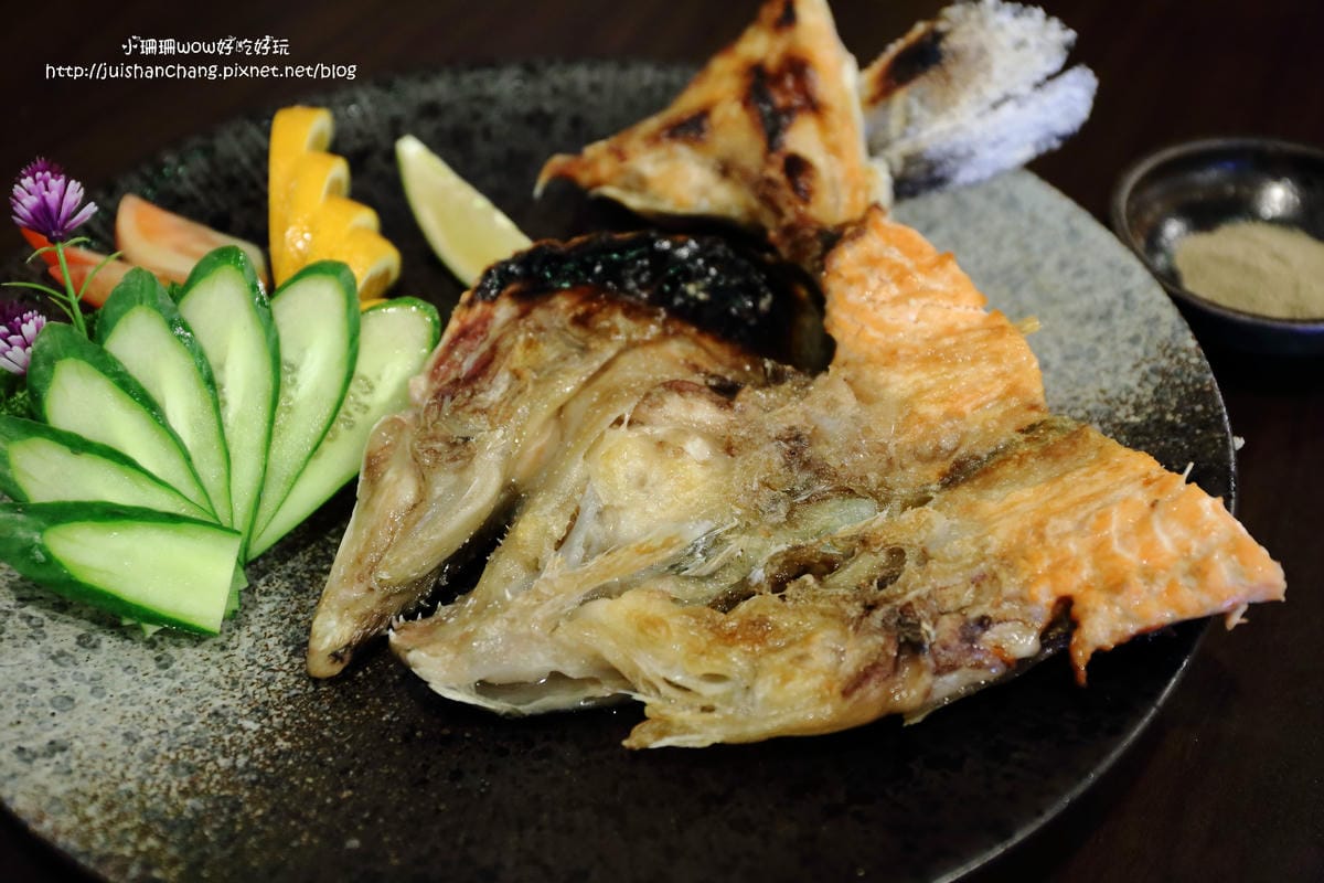 【食║三重】賴一下生猛海鮮〜新開店！隨便點都涮嘴的，超美味百元平價熱炒！