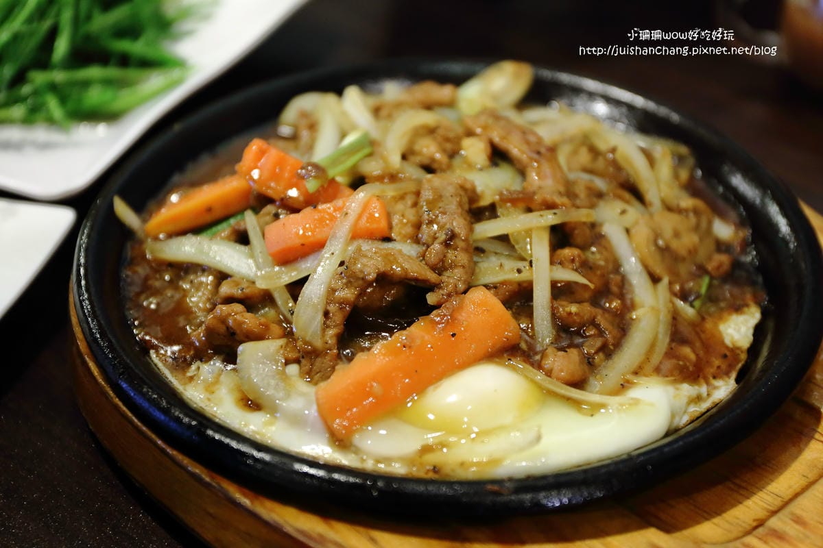 【食║三重】賴一下生猛海鮮〜新開店！隨便點都涮嘴的，超美味百元平價熱炒！