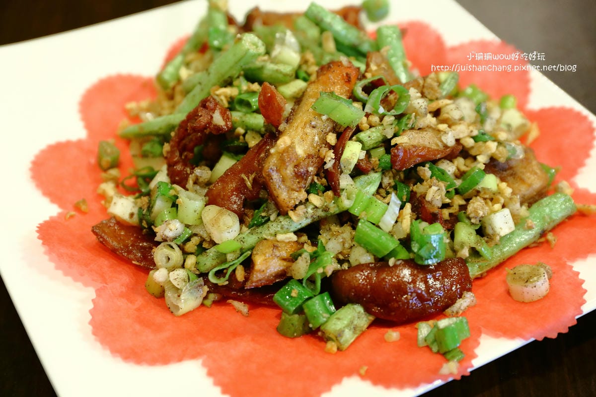 【食║三重】賴一下生猛海鮮〜新開店！隨便點都涮嘴的，超美味百元平價熱炒！