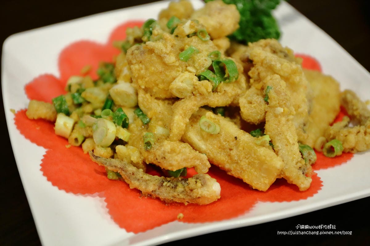 【食║三重】賴一下生猛海鮮〜新開店！隨便點都涮嘴的，超美味百元平價熱炒！