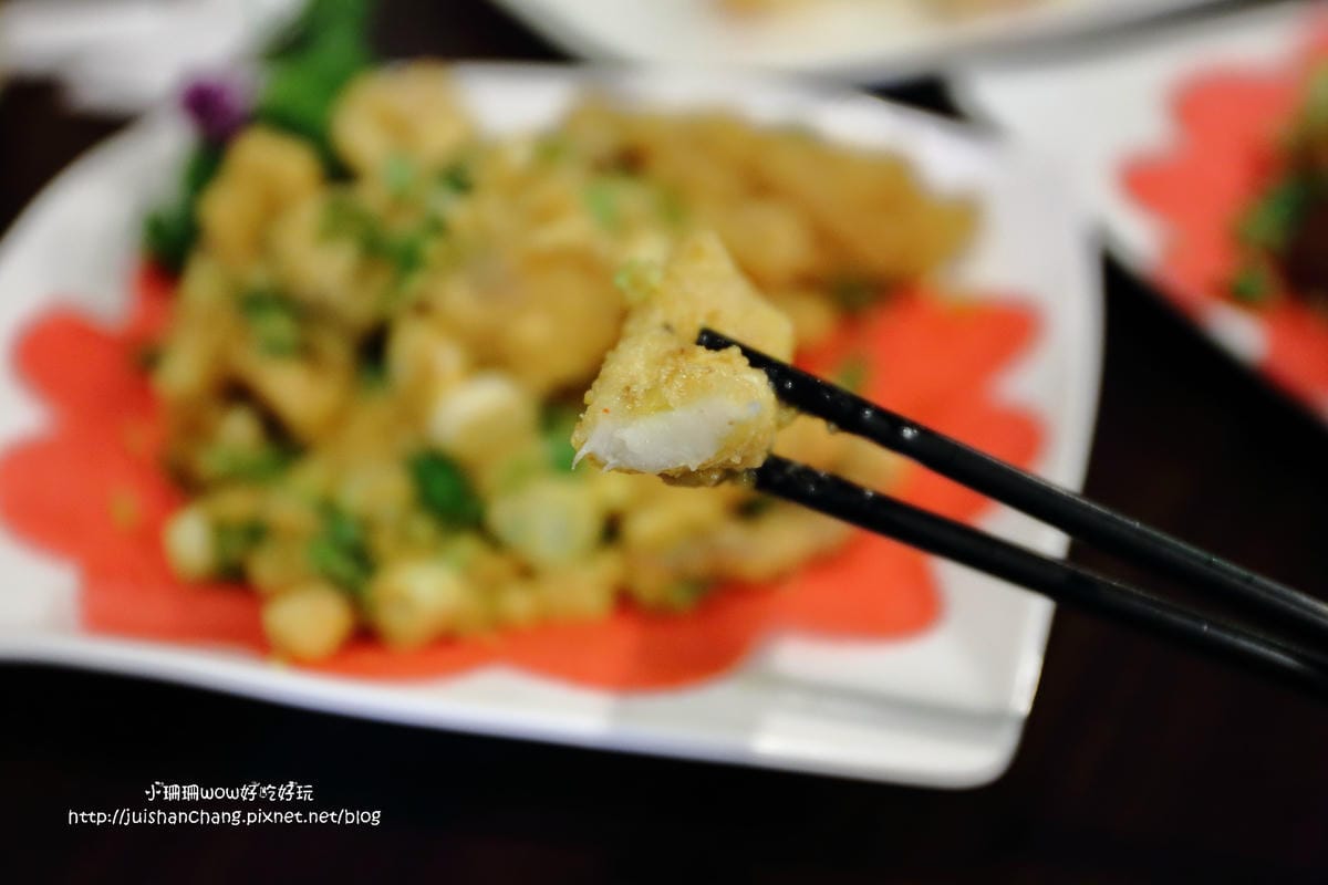 【食║三重】賴一下生猛海鮮〜新開店！隨便點都涮嘴的，超美味百元平價熱炒！