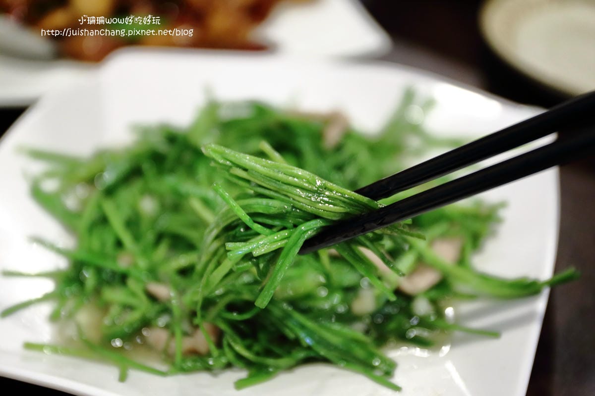 【食║三重】賴一下生猛海鮮〜新開店！隨便點都涮嘴的，超美味百元平價熱炒！