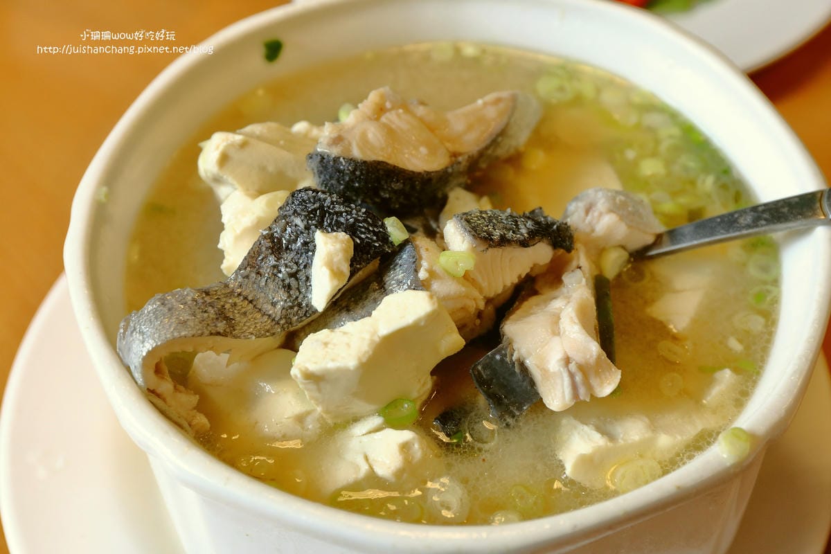 【食║三峽】千戶傳奇生態農場～浴火重生的全新景觀餐廳，全身都是寶的鱘龍魚大餐(原山中傳奇)