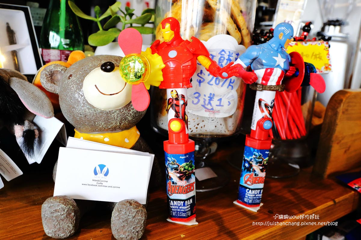 【食║桃園】Max & Corrine coffee～超療癒！Duffy與Dayan陪你喝咖啡。超可愛的鄉村雜貨風，女孩兒實現夢想！(已歇業)