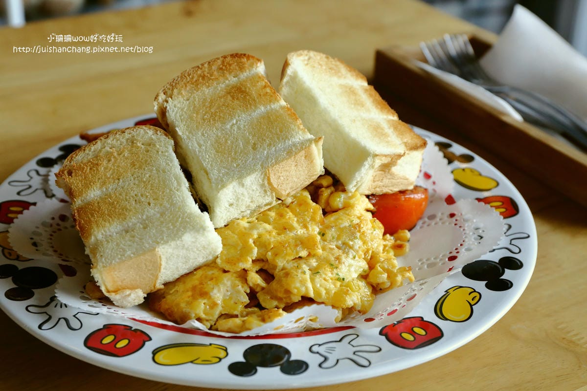 【食║桃園】Max & Corrine coffee～超療癒！Duffy與Dayan陪你喝咖啡。超可愛的鄉村雜貨風，女孩兒實現夢想！(已歇業)