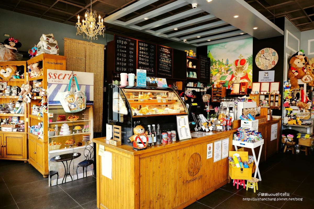 【食║桃園】Max & Corrine coffee～超療癒！Duffy與Dayan陪你喝咖啡。超可愛的鄉村雜貨風，女孩兒實現夢想！(已歇業)