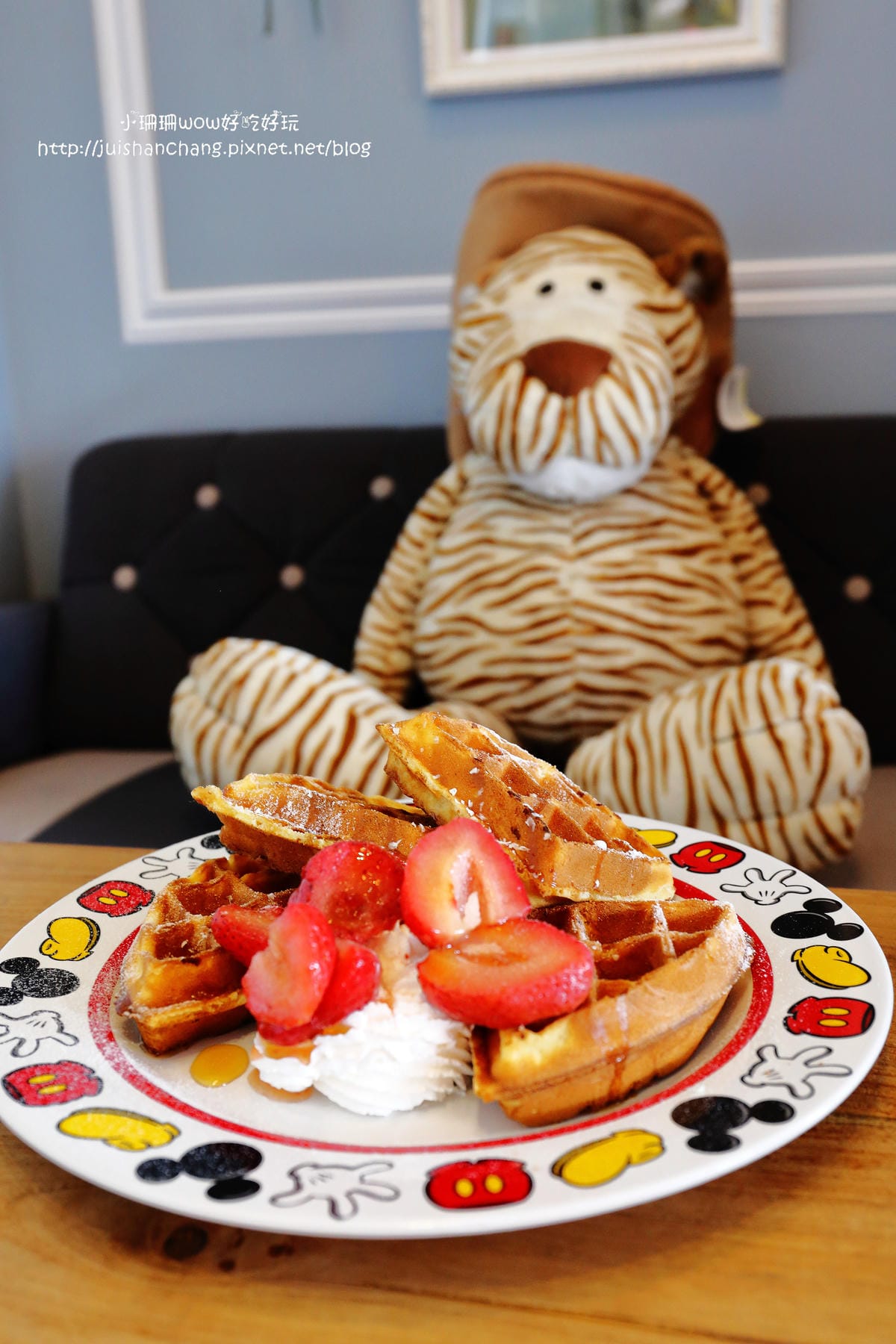 【食║桃園】Max & Corrine coffee～超療癒！Duffy與Dayan陪你喝咖啡。超可愛的鄉村雜貨風，女孩兒實現夢想！(已歇業)