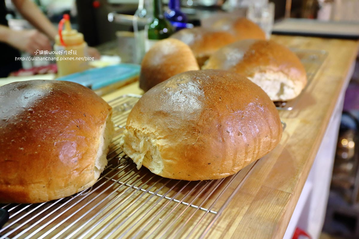 【食||台中】Just Diner 傑斯丹尼～用心堅持美式手作料理，每一份美味滿分的餐點都是店內的招牌！