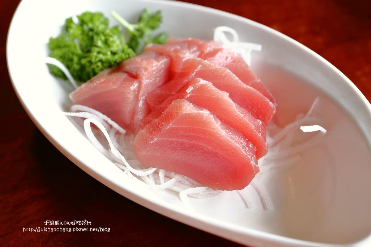 【食║花蓮】055龍蝦海鮮～看海景大啖新鮮活跳跳龍蝦！