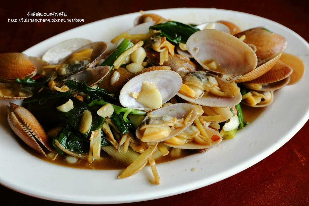 【食║花蓮】055龍蝦海鮮～看海景大啖新鮮活跳跳龍蝦！