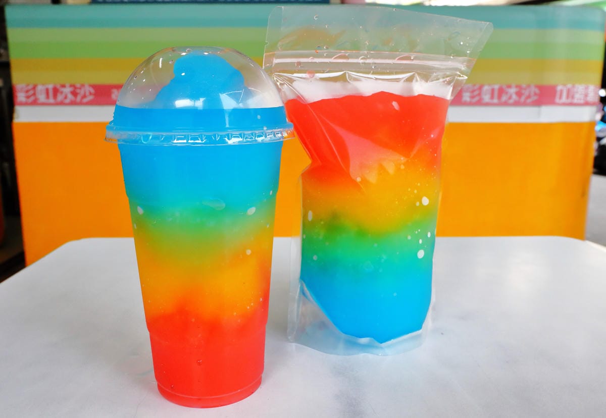 【食||台北+桃園】今夏北台灣4家超夯的夢幻漸層飲料