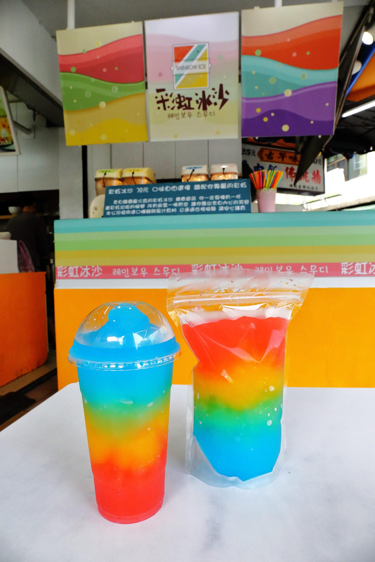 【食||台北+桃園】今夏北台灣4家超夯的夢幻漸層飲料