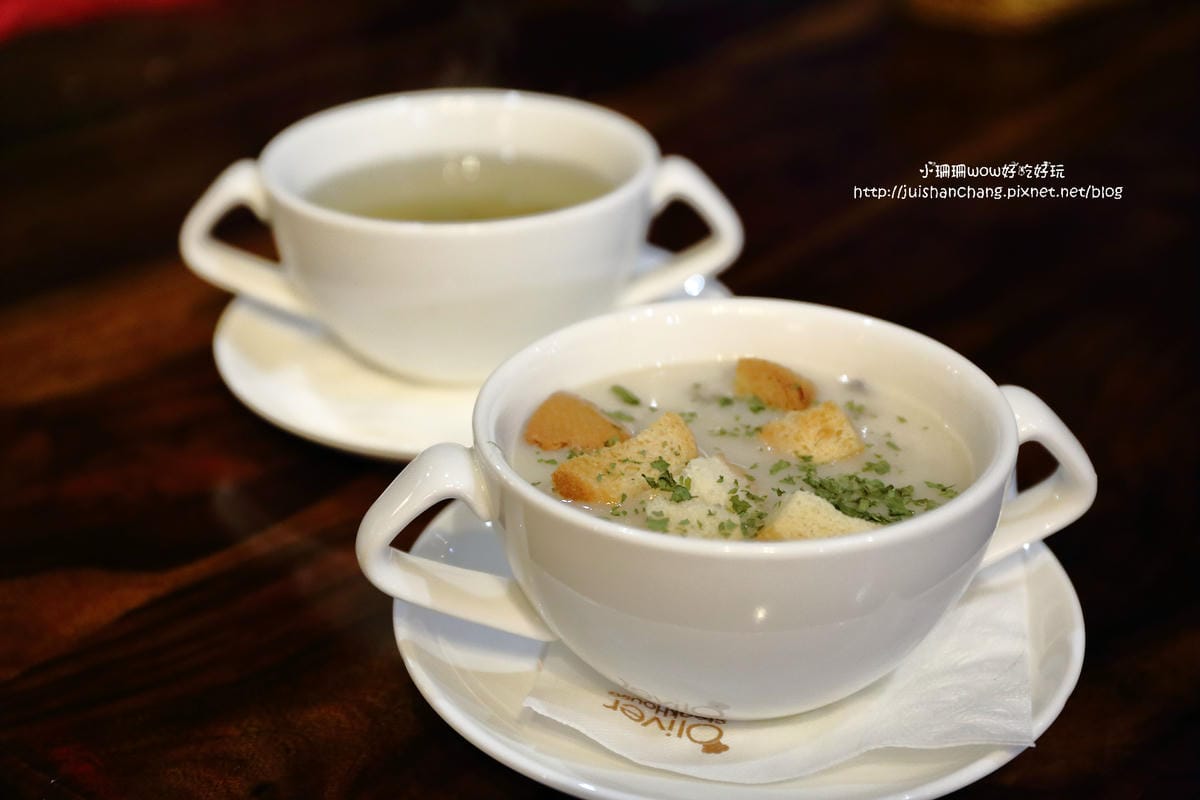 【食】歐利佛牛排館～永和牛排。隱身巷弄平價好滋味，好品質的肉品，值得推薦！（已歇業）　