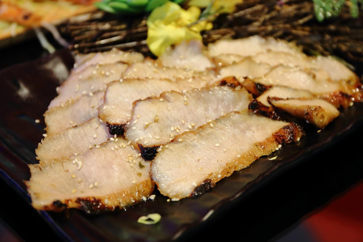 【食||宜蘭】黑白創跨界時尚餐飲〜「九宮格」主題餐廳。無國界創意熱炒，揪團聚餐好去處！(已歇業)