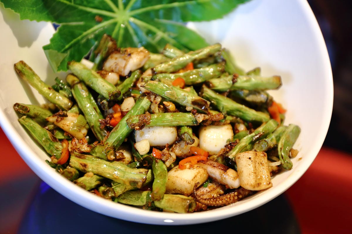 【食||宜蘭】黑白創跨界時尚餐飲〜「九宮格」主題餐廳。無國界創意熱炒，揪團聚餐好去處！(已歇業)