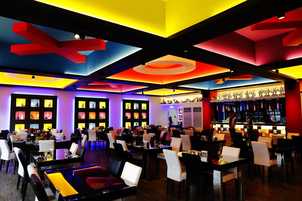 【食||宜蘭】黑白創跨界時尚餐飲〜「九宮格」主題餐廳。無國界創意熱炒，揪團聚餐好去處！(已歇業)