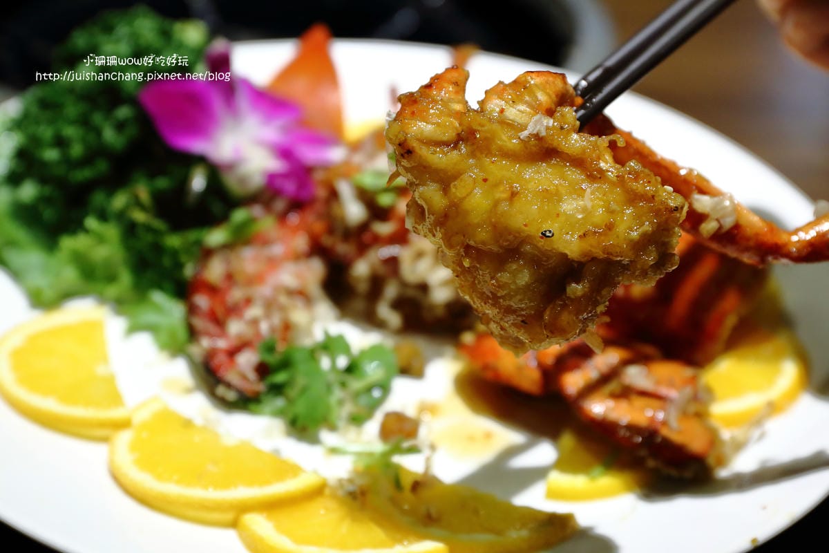 【食||台北】川郎活蟹海鮮料理〜波士頓龍蝦大餐，一入口鮮甜味在嘴裡爆開（有明星級女老闆唷）　