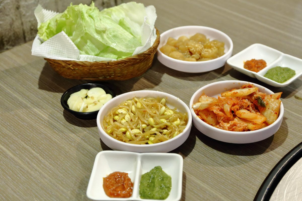 【食||台北】燒桶子 韓風立燒〜正宗汽油桶韓國烤肉/非凡大探索推薦/站著吃烤肉/國父紀念館燒肉