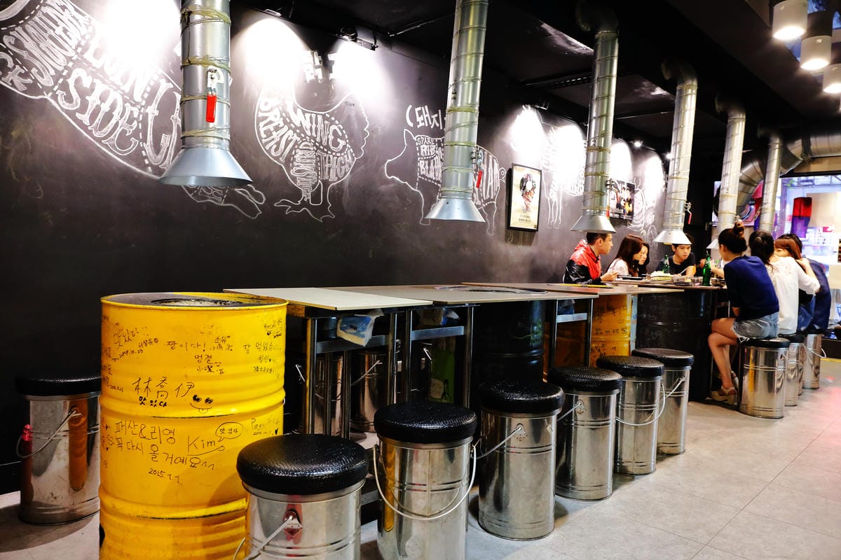 【食||台北】燒桶子 韓風立燒〜正宗汽油桶韓國烤肉/非凡大探索推薦/站著吃烤肉/國父紀念館燒肉