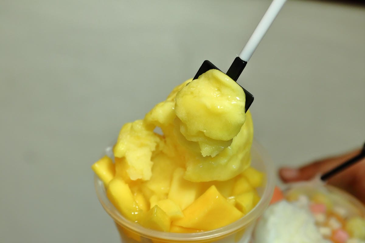 【食||中壢】B70 Ice Planet～中原夜市夢幻『鏟子冰淇淋』，超級犯規，少女心爆發！(已歇業)