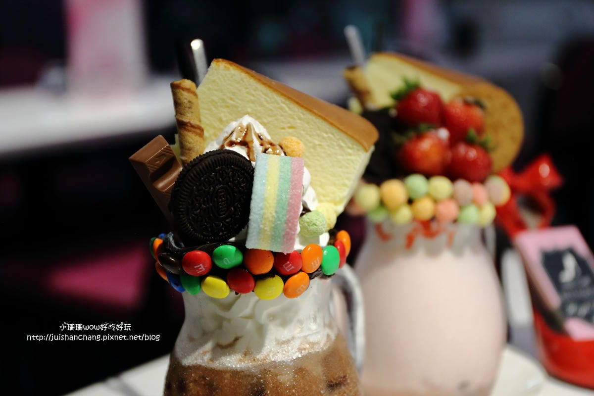 【食||台北】Hs Cafe高跟鞋公主～專屬女孩最想要的夢幻甜品/忠孝敦化下午茶/出乎意料外的平價美味