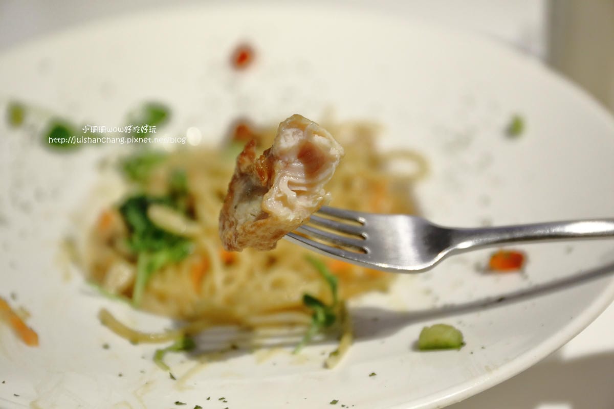 【食||台北】Hs Cafe高跟鞋公主～專屬女孩最想要的夢幻甜品/忠孝敦化下午茶/出乎意料外的平價美味