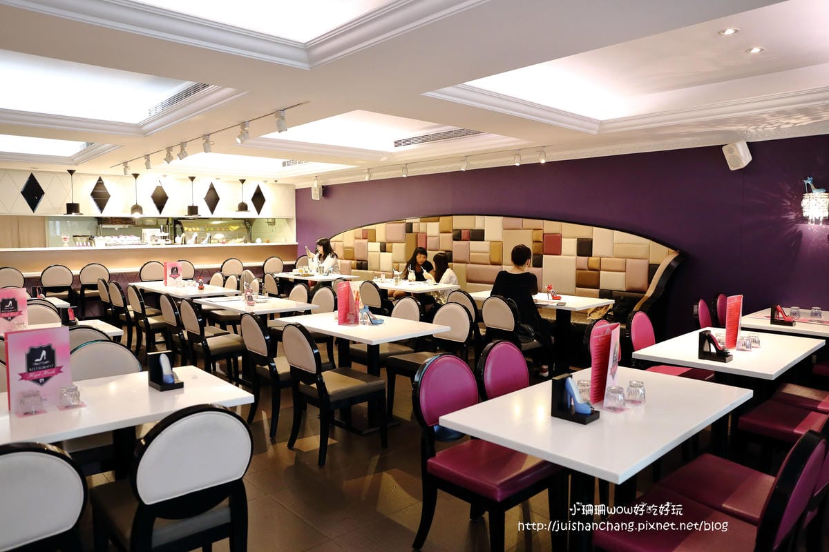 【食||台北】Hs Cafe高跟鞋公主～專屬女孩最想要的夢幻甜品/忠孝敦化下午茶/出乎意料外的平價美味