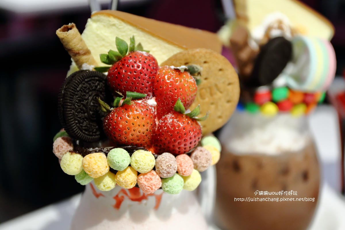 【食||台北】Hs Cafe高跟鞋公主～專屬女孩最想要的夢幻甜品/忠孝敦化下午茶/出乎意料外的平價美味