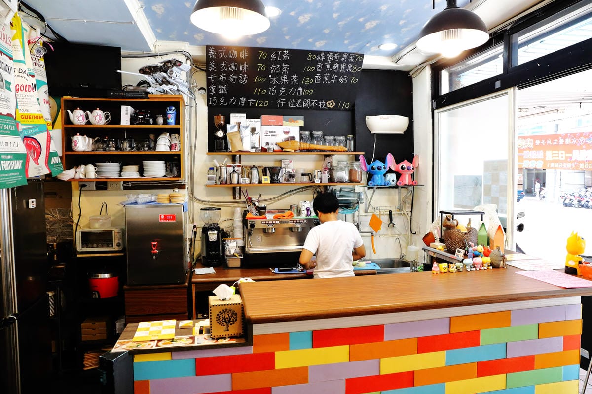【食||中壢】D’coffee不拉花〜寵物友善咖啡廳，毛小孩的午茶時刻！