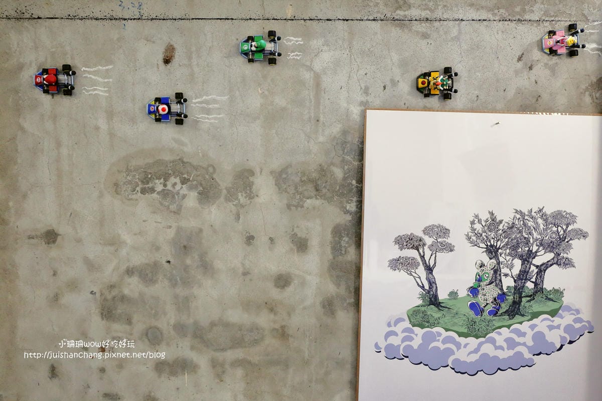 【食||台中】Omocha eki 具茶駛〜童趣公仔主題餐廳。那些年，我們一起玩的玩具，太全了！別說你没見過！