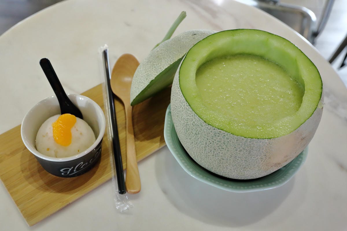 【食||中永和】一夫冰果〜夏季天然水果現打繽紛創意果汁，一次喝到整顆水果，超霸氣！IG爆紅打卡人氣飲品！(已歇業)