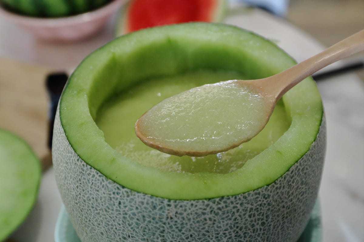 【食||中永和】一夫冰果〜夏季天然水果現打繽紛創意果汁，一次喝到整顆水果，超霸氣！IG爆紅打卡人氣飲品！(已歇業)